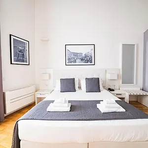 Capitals Luxury River 2*, Roma Italia